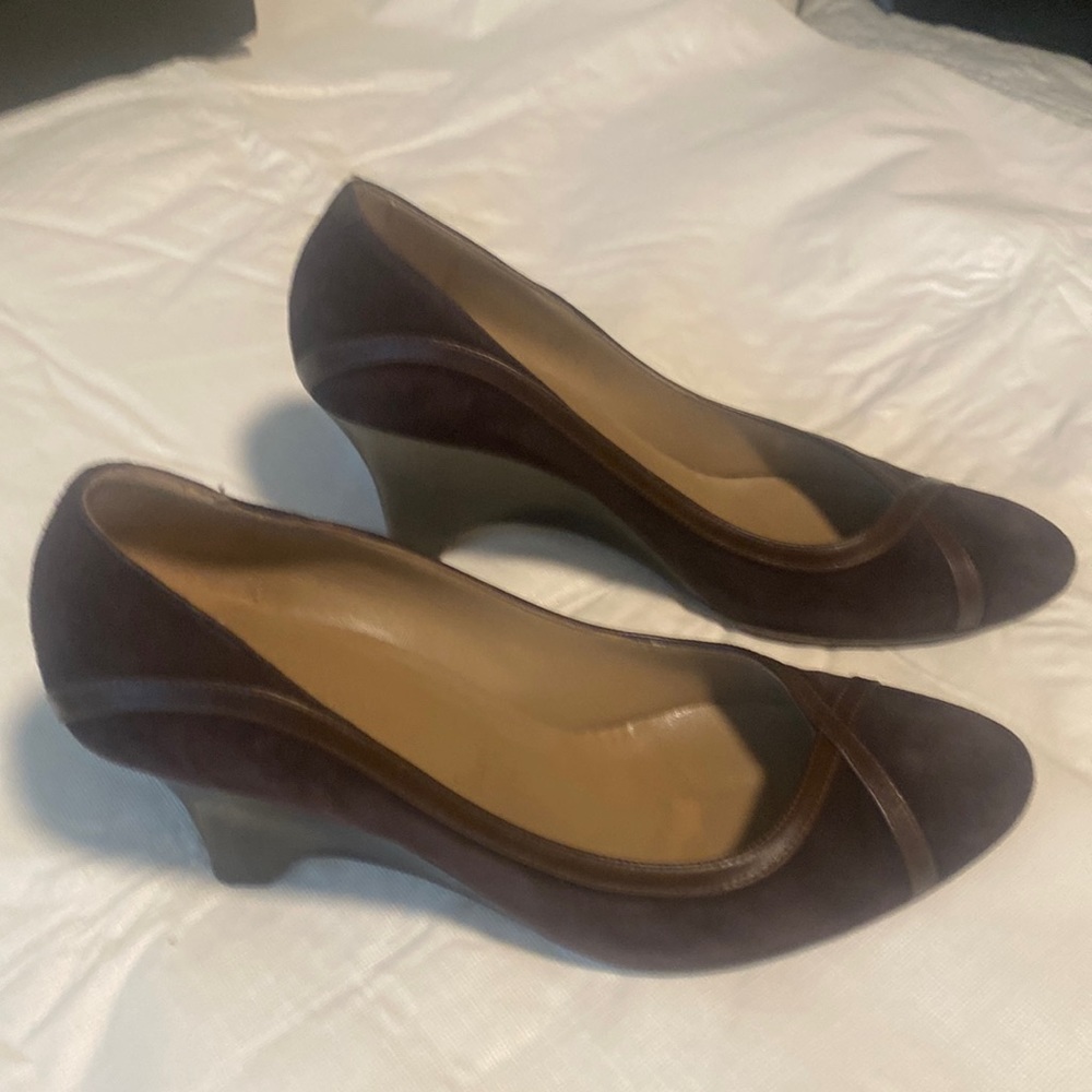 Bruno Magli Brown Suede Wedges. Lightly Worn. Size EU 40